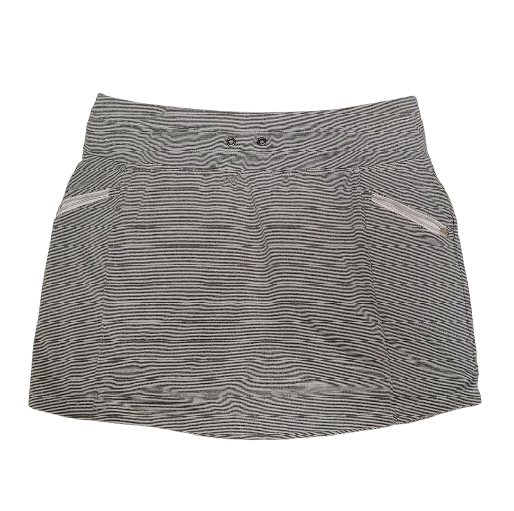 Kyodan women's tennis or golf skort size medium thin stripes zippered pockets